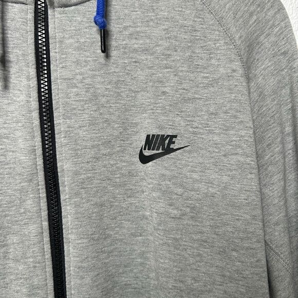 Nike Tech Fleece Jacket Grey Hooded Full-Zip Jacket 2024 - Picture 3 of 4